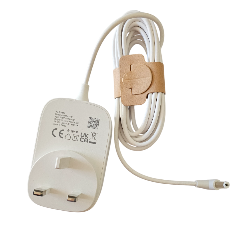 Official-Power-Supply-EE-Smart-WiFi-Pro-SW40J-12V-3A-Front-View